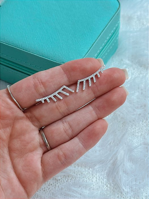 Brinco de Prata Ear Cuff Cravejado