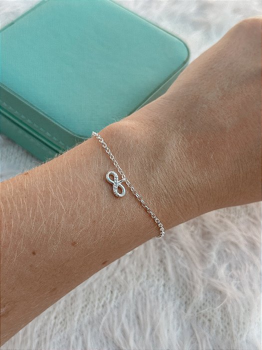 Pulseira de Prata Mini Infinito Cravejado