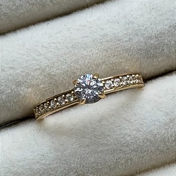 Anel de Noivado Ouro 18k Bali