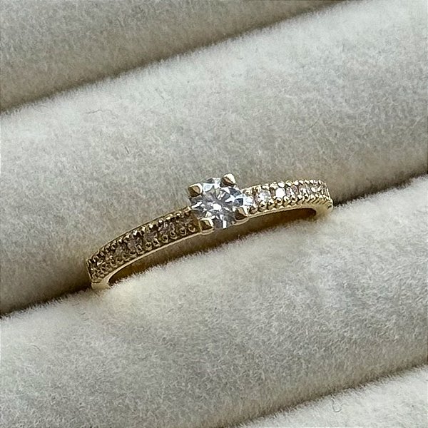 Anel de Noivado Ouro 18k Los Angeles