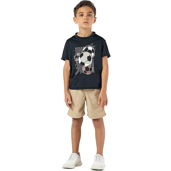 Camiseta infantil menino dry fit estampa futebol preta