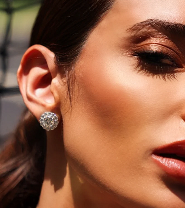 Brinco Flor Moissanite