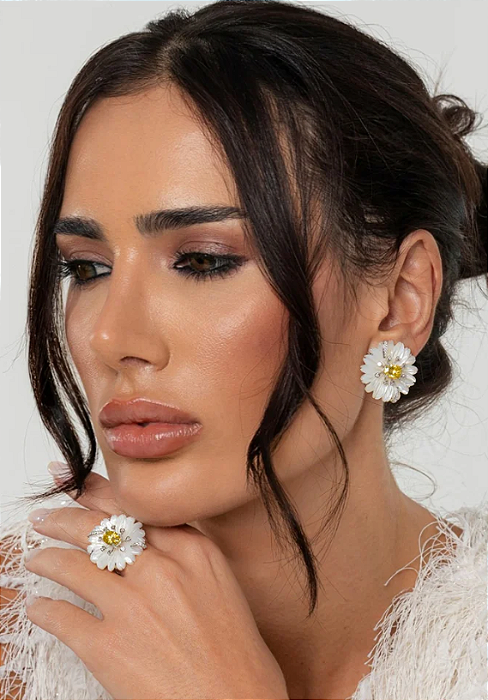 Anel Flor Madrepérola