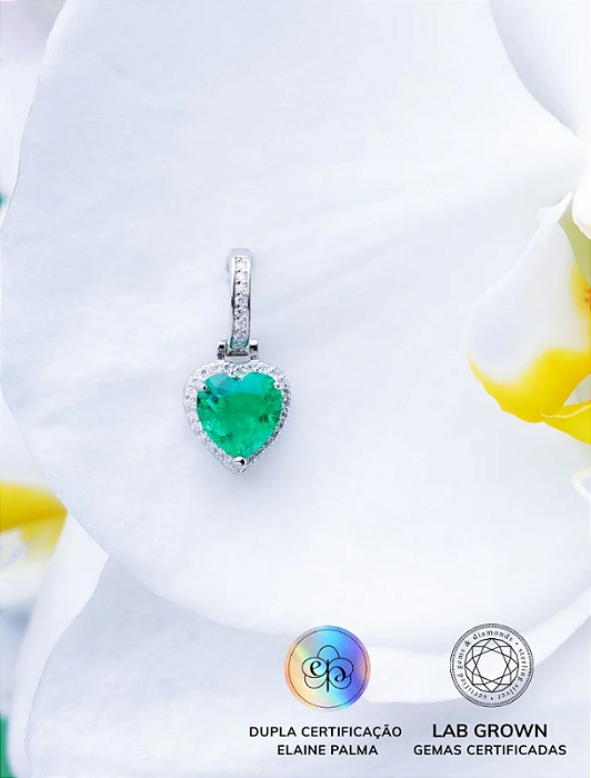 Pingente Coração com Esmeralda de Laboratório