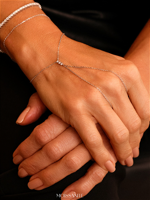 Pulseira de Mão Moissanite Trio