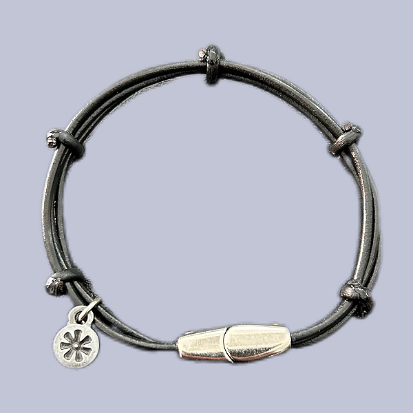 Pulseira Akt Couro - Preta