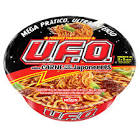 MACARRÃO INST NISSIN UFO YAKISSOBA CARNE 97GR