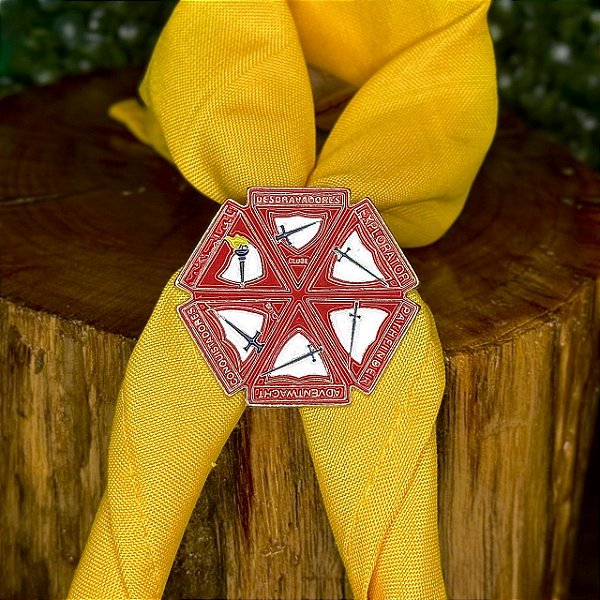 ARGANÉU/PRENDEDOR DE LENÇO COM TRIANGULOS DE VARIOS IDIOMAS