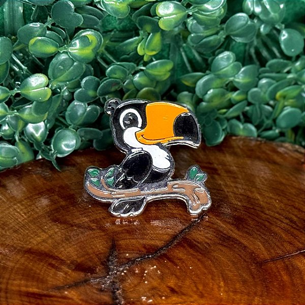 ARGANÉU/PRENDEDOR DE LENÇO TUCANO