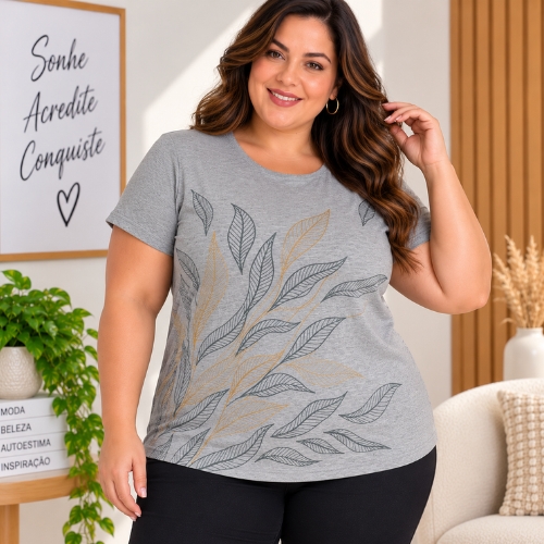 T-shirt Plus Size com Estampa Folhagens - Cereja Rosa