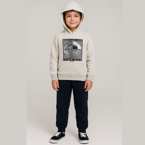Conjunto Infantil Moletom com Capuz Menino – Estampa “DON’T LET THE GAME END”