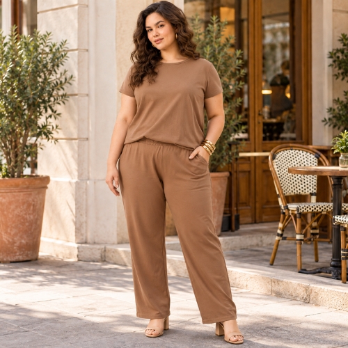 Blusa Manga Curta Plus Size Básica Gola Redonda- Malwee