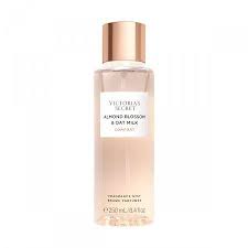 Victoria's Secret Body Splash Almond Blossom & Oat Milk Comfort 250ml