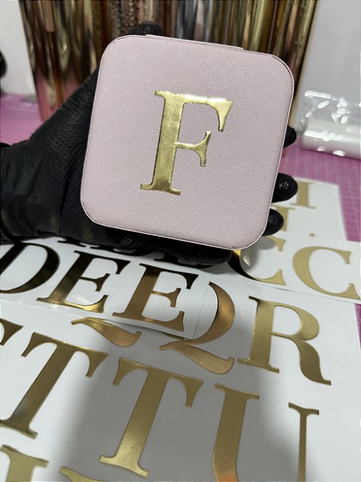 Impressão DTF UV METALIZADO em Folhas - P/ PAPEL e DECORATIVOS NÃO LAVÁVEIS - Verifique Através do nosso Whatsapp Antes da Compra se a(s) Arte(s) poderão ser impressas