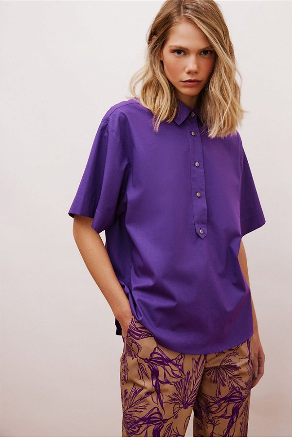 camisa polo de manga curta violeta