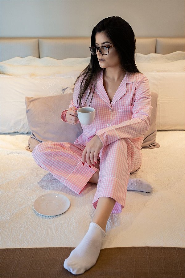 Pijama Rosa Vichy Calça e Manga Longa
