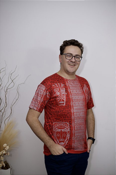 Camiseta Tiki Vermelha