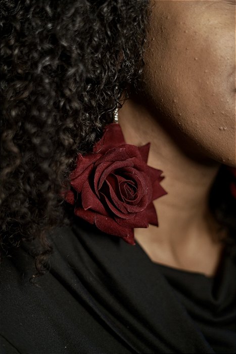 Brinco Rosa realista