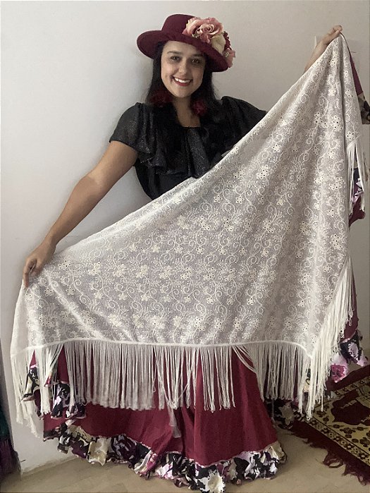 Xale off Renda Bordada