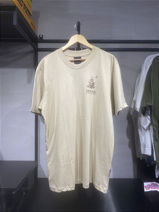 Camiseta HOCKS sk8 Café é Cultura (Bege)