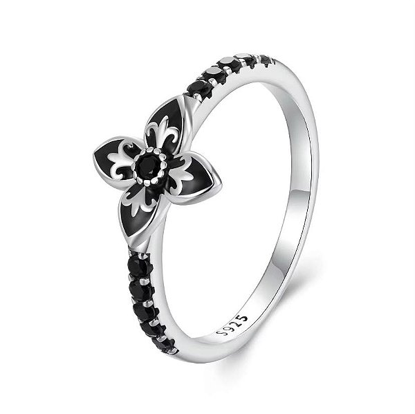 Anel Flor de Liz com Zircônias Preta Em Prata 925 Legítima