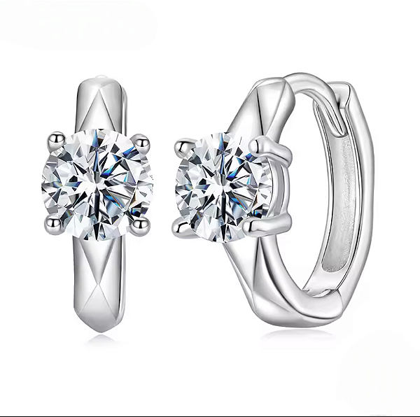Brinco argolinha moissanite 5mm 0.5ct em prata 925