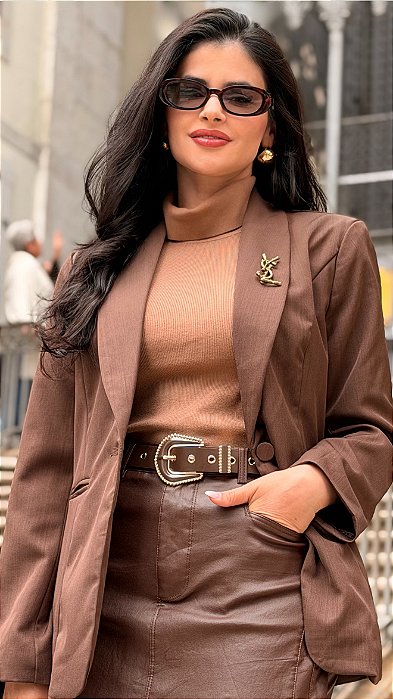 Blazer em alfaiataria - 682