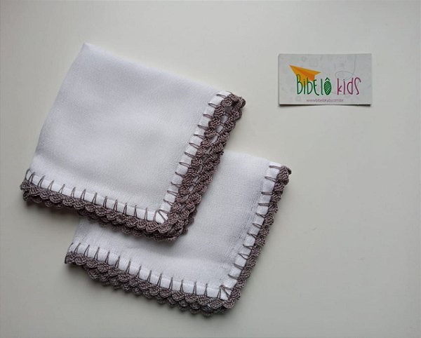 Pano de Boca Com Barrinha de Crochê