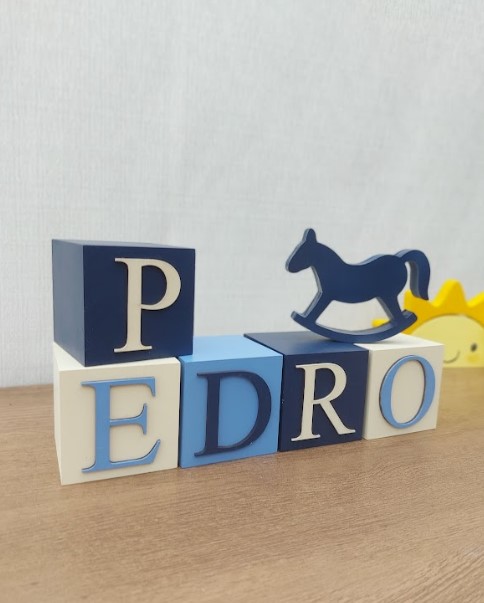 Kit Decorativo 5 Cubos Com Nome + Cavalinho Em Mdf Azul-escuro