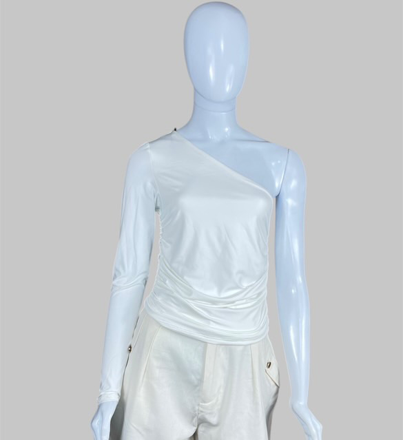 Top assimétrico ombro só off white TAM P