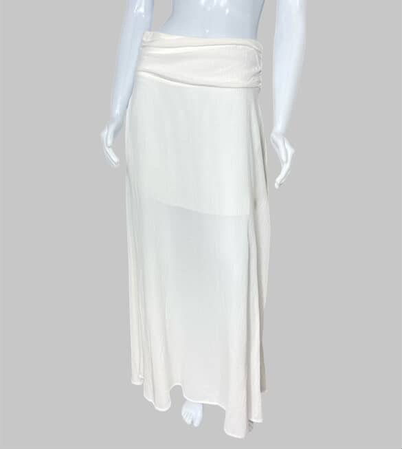 Saia longa off white TAM 36 CÓD. 146