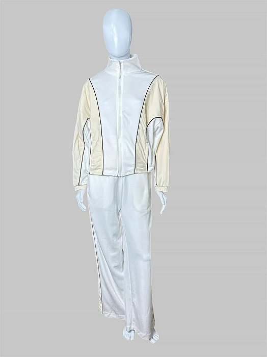CONJUNTO BRANCO TAM P