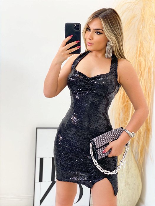 Vestido Curto Paetê