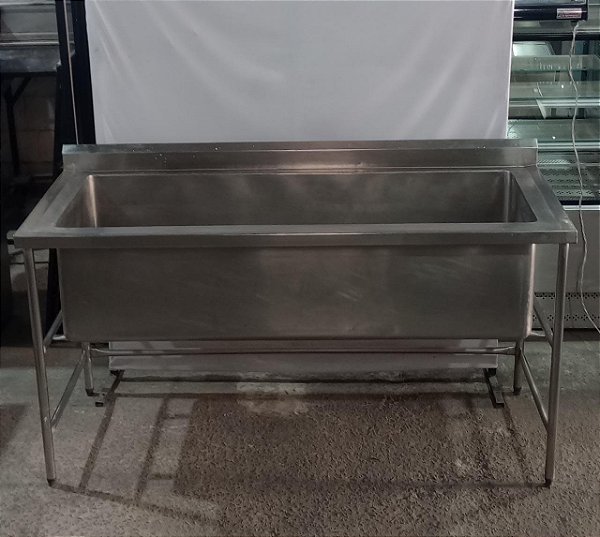 PIA TANQUE INOX  1700X700X900 COM CUBA 15000X550X400 CENTRAL