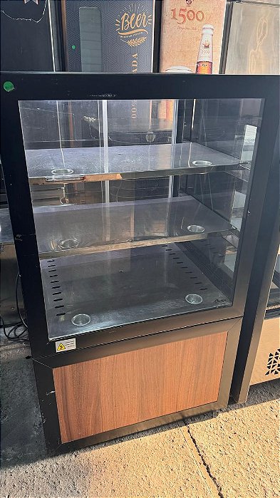 VITRINE EXPOSITORA DELTA B QUENTE - PRETA - 220V - 500W -  705x550x1210 MM - OMEGA