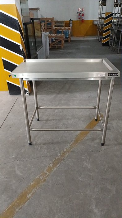 MESA DE APOIO PARA MAQUINA DE LAVAR - 1000 X 620 X 900 COM ENCAIXE 520MM