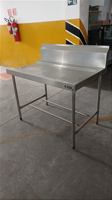 MESA DE SAIDA MAQ DE LAVAR C/ REBAIXO 1200X780X890 MM AÇO 304 - MACOM