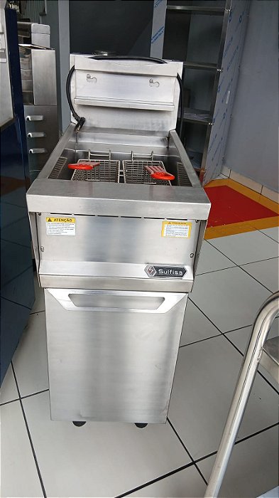 FRITADEIRA GAS FULL 18L 220V - 360x750x1100 MM - S1500000 - USADA