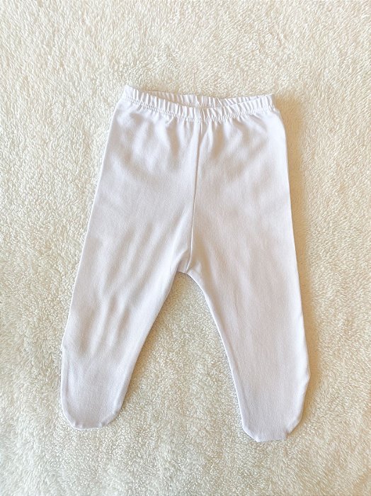 Calça com pé fechado