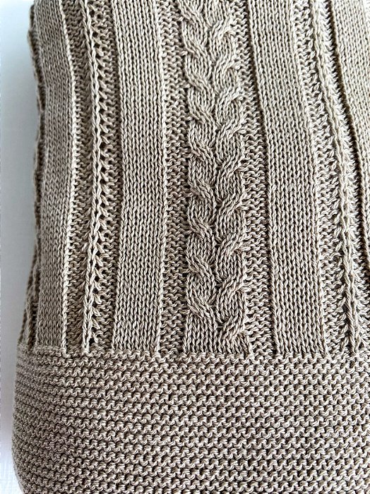 Manta Trançada em tricot bege
