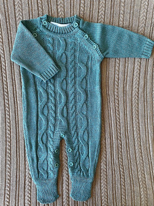 Macacão em tricot verde