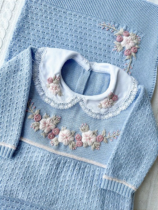 Saída Maternidade Vicky azul bebê( Macacão + Manta)