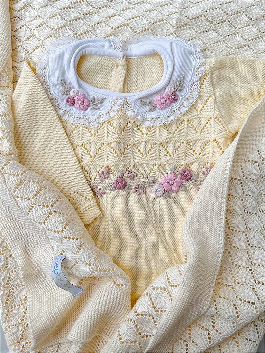 Macacão Ana tricot amarelo claro