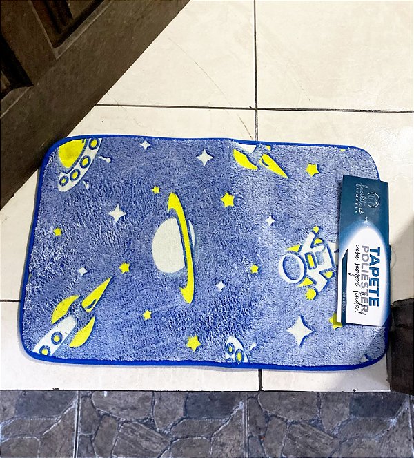 Tapete Astro Poliéster - 39cm x 59cm