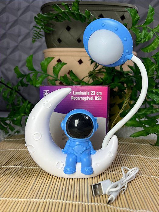 Luminária AstroMoon 23cm C/ Usb