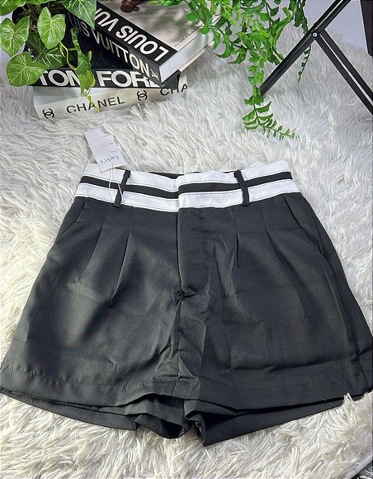 Shorts Saia Larys