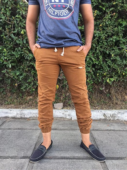 calça jogger caramelo