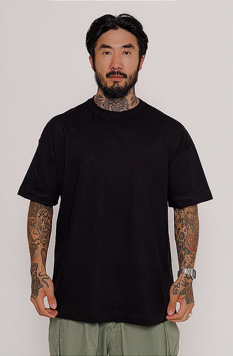 Camiseta Oversized Lisa - Preto