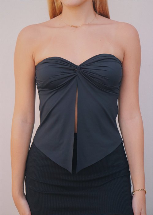 Cropped Lu Preto