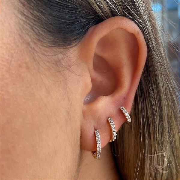 Trio de brincos cravejados